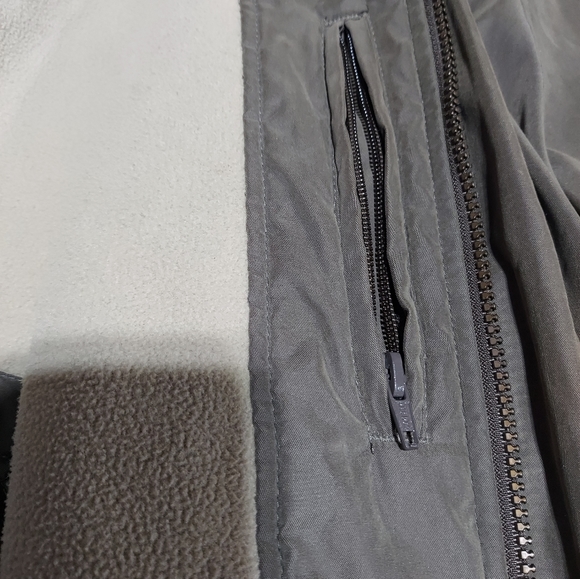 St. John's Bay Men's Jacket Size L - Picture 7 of 8